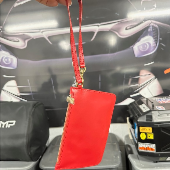 Dolce & Gabbana wristlet - Picture 3 of 3